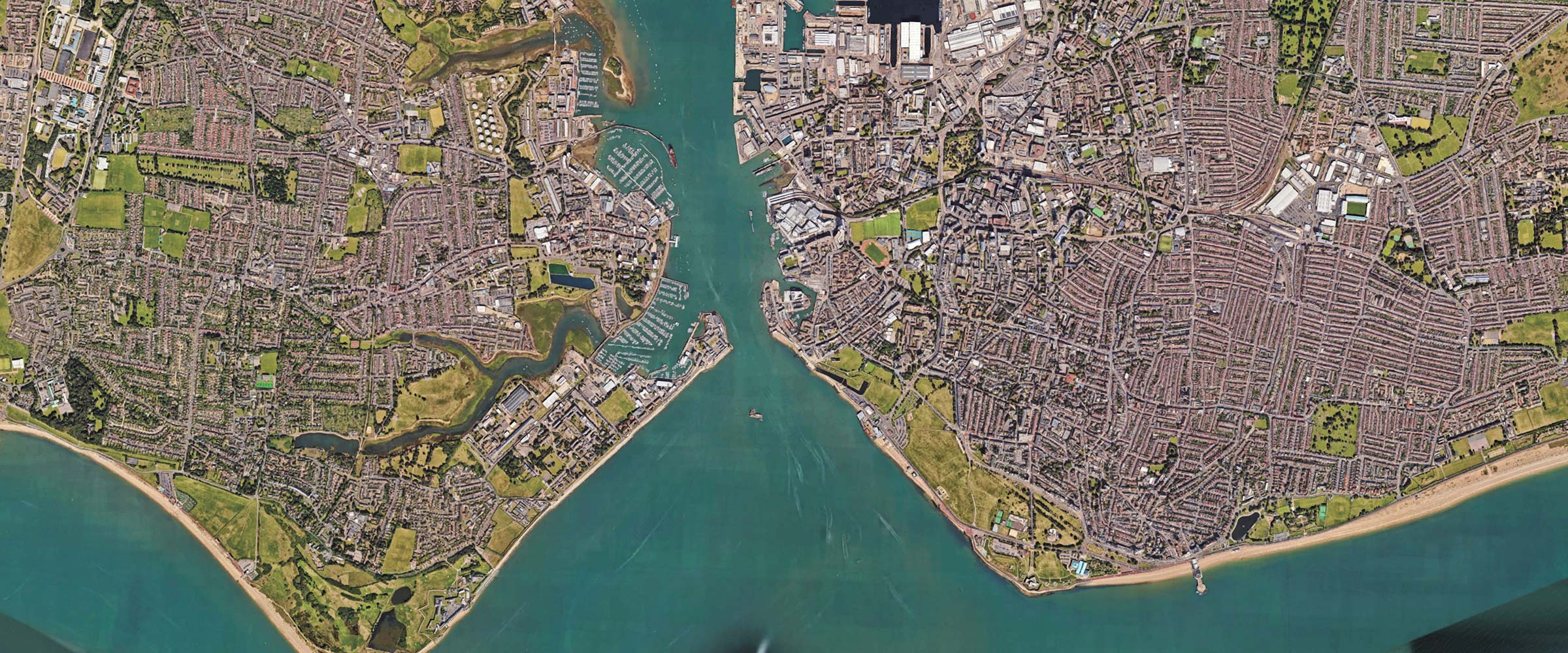 Portsmouth, UK / Image © 2019 Google, TerraMetrics, Kartendaten